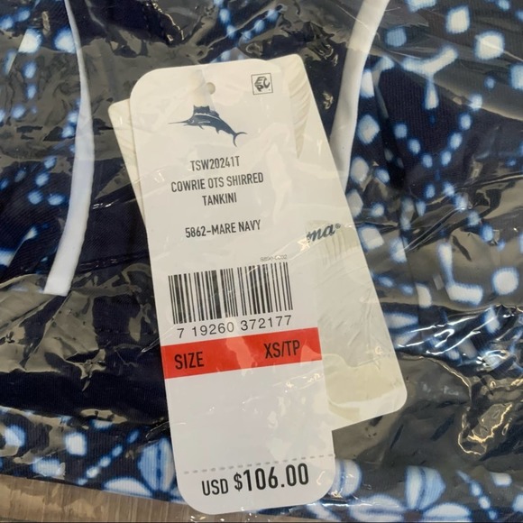 Tommy Bahama Indigo Cowrie Diamonds Over The Shoulder Shirred Tankini Top - Picture 6 of 9